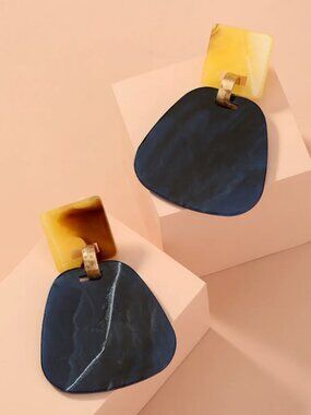 NEW Navy Blue Modernist Geometric Acrylic Drop Statement Earrings